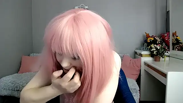 estheri - Estheri's free webcam - UK Sex Cams