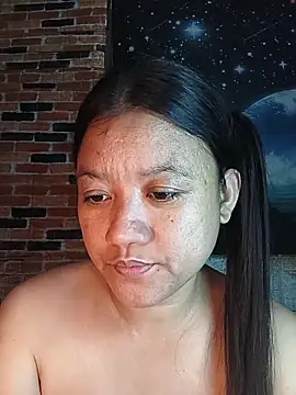 urchanel - Urchanel's free webcam - UK Sex Cams