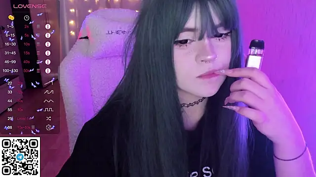 selenacute - SelenaCute's free webcam - UK Sex Cams