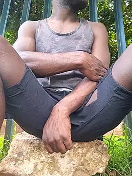 petrossa - Petrossa's free webcam - UK Sex Cams