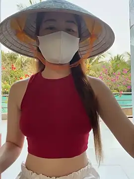 babythree_ (F young) - Play pussy in public garden 🪴