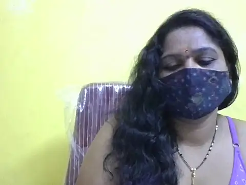 anu-reddyy (F milf) - Ass spank 5 times