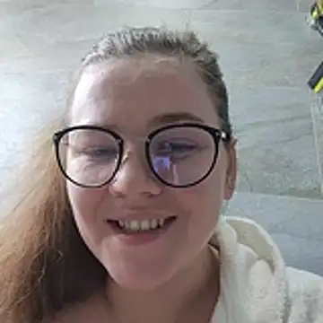 kellykleine (Ask my age) - Happy friday Vibes🤍🎀🧸🌷🍭