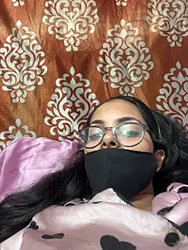 Sandhya_77 Live Webcam on Stripchat