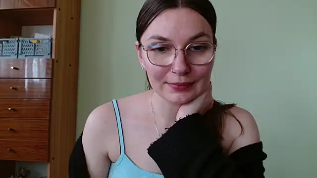 looveellyx - LooveELLYx's free webcam - UK Sex Cams