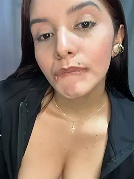 melanyprada (F young) - SPREAD PUSSY + LUSH CONTROL LAST TIP👅👅