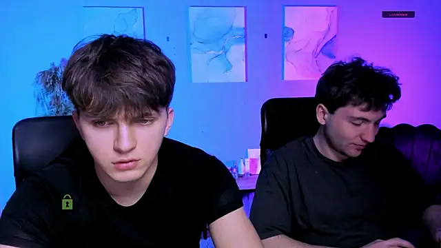 travis_wolf_ (Ask my age) - to kiss the body