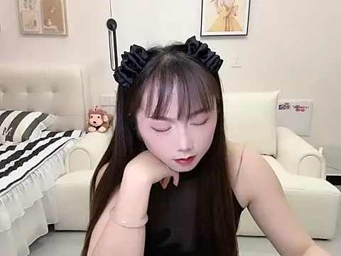 美女shuangshuang3在线直播