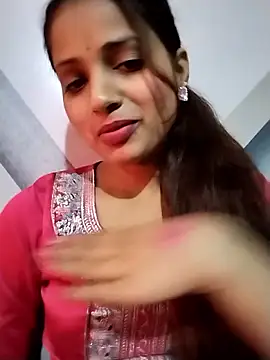 Webcam Model (Naina11100)  is live.Free join now!