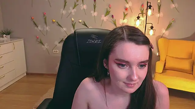 cloudgrace - CloudGrace's free webcam - UK Sex Cams