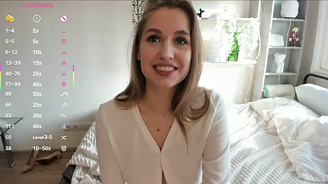 tawnyavanschaick - TawnyaVanschaick's free webcam - UK Sex Cams