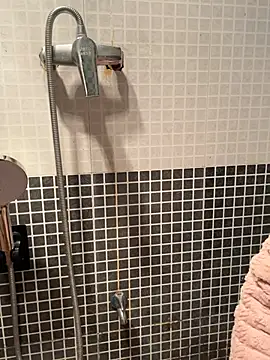 xiiuuff18 - Xiiuuff18's free webcam - UK Sex Cams