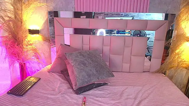 daphne_walton - Daphne_walton's free webcam - UK Sex Cams