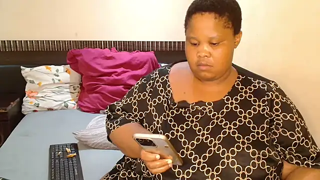 19bootylicious (F young) - make me squit