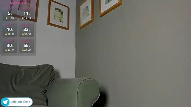 Ackerman_Eren_ live sex cam