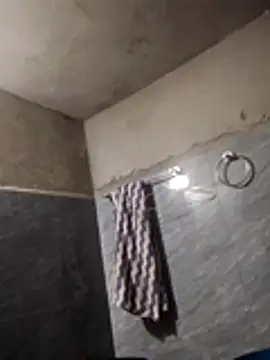 trieutrieu20 - TRIEUTRIEU20's free webcam - UK Sex Cams