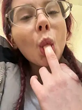 raen001 - Raen001's free webcam - UK Sex Cams