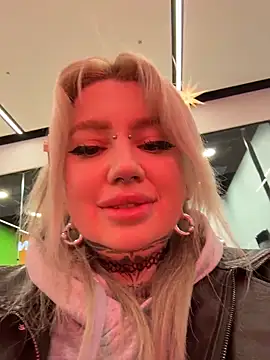 chiibi - Chiibi's free webcam - UK Sex Cams