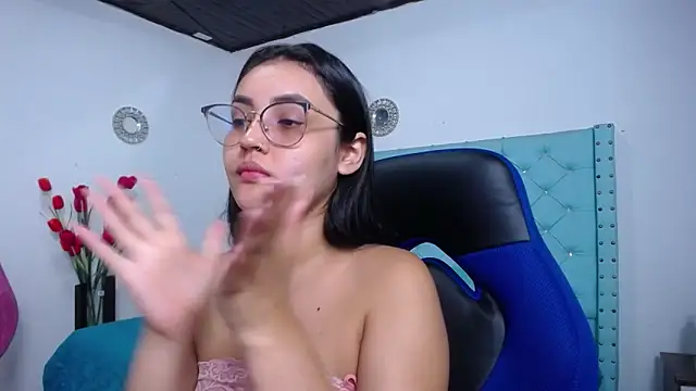 kathe-mills235 (F teen) - suck dildo x2 min