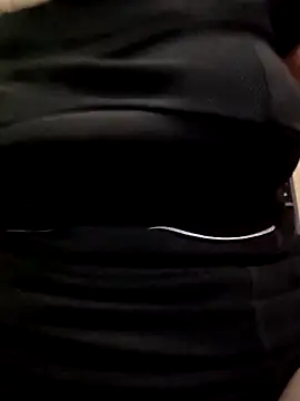 adivaaa (F milf) - Public Squirt