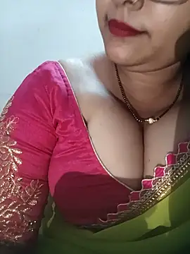 Webcam Model (Nyra-23)  is live.Free join now!