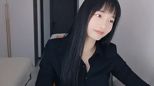 Lisa-3333's chatroom