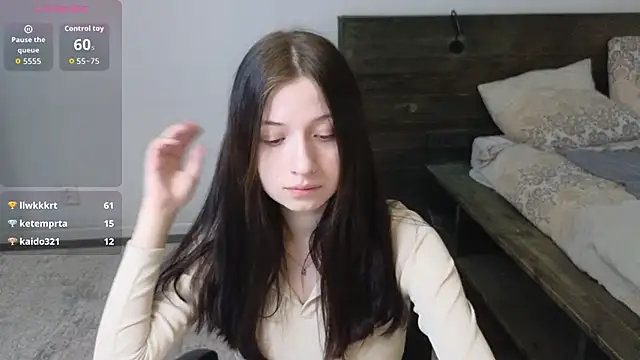 AlicePowells live sex cam