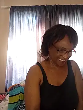 Webcam Model (Hotgrannyx)  is live.Free join now!