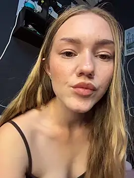 milamoone - MilaMoone's free webcam - UK Sex Cams