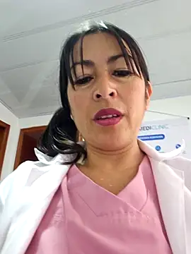 justsamantha_ - JustSamantha_'s free webcam - UK Sex Cams