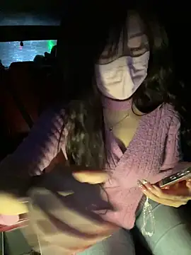 美女xiao-mo520在线直播