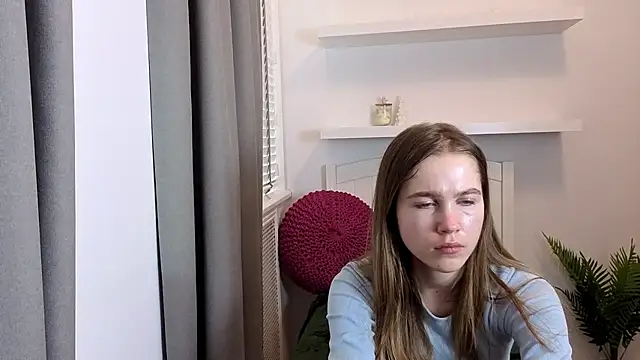 just_l0ve_me - Just_L0VE_me's free webcam - UK Sex Cams