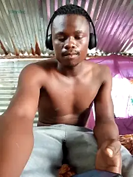 mus168 Live Webcam on Stripchat