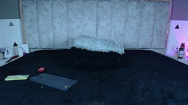 jiangshy666 (M twink) - naked me uwu