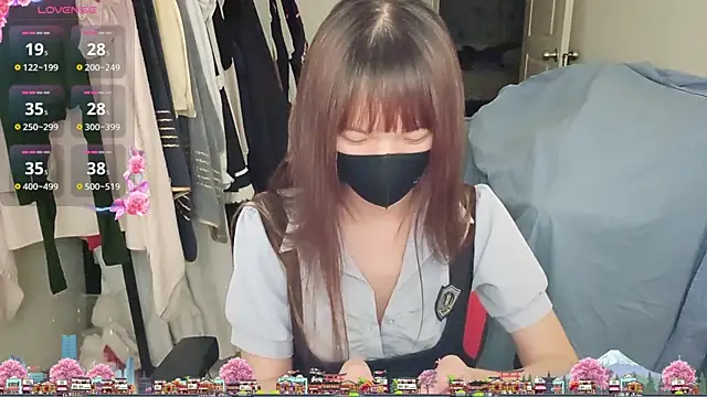 shiki434-st (F young) - 白色蕾絲大腿襪的絕對領域