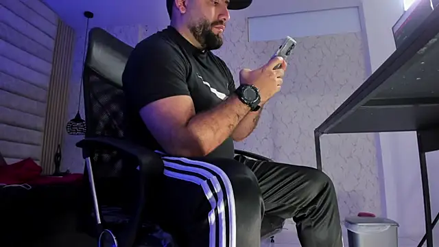 jhon_bear03 (M young) - cum show