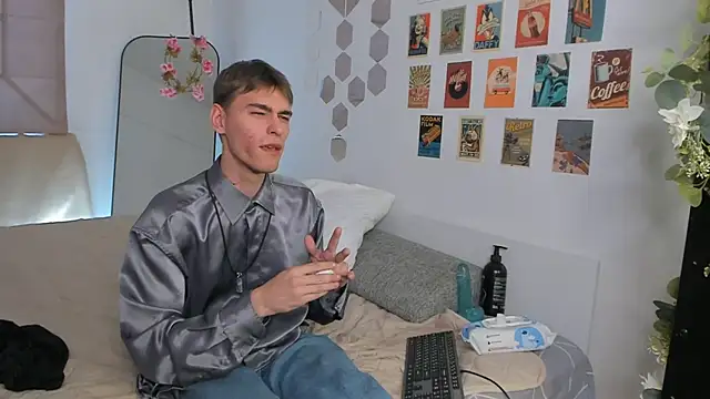 shadow_blink - Shadow_blink's free webcam - UK Sex Cams