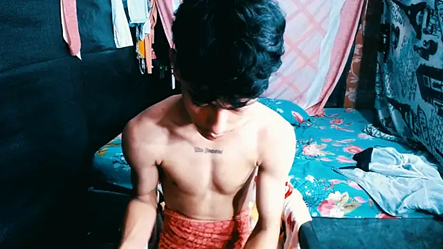 Maicol_Garcia live sex cam