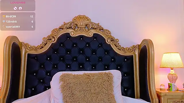 adelinavans - AdelinaVans's free webcam - UK Sex Cams