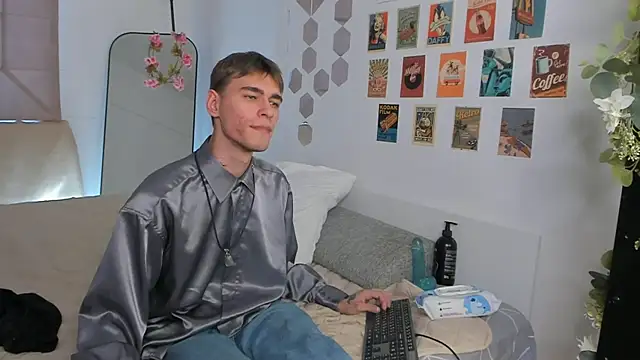 shadow_blink - Shadow_blink's free webcam - UK Sex Cams