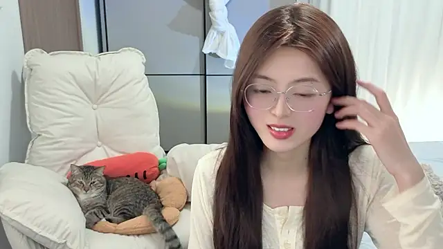 koikoi___ - Koikoi___'s free webcam - UK Sex Cams