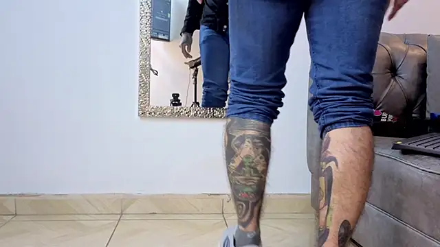 matteosantos - Matteosantos's free webcam - UK Sex Cams