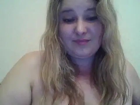 parismimi - ParisMimi's free webcam - UK Sex Cams