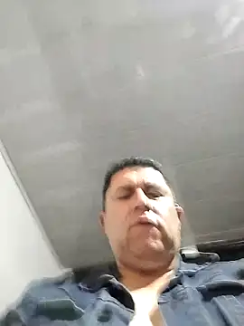 BigCristh79 Live Webcam on Stripchat