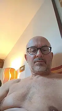 _badprofessor_ - _BadProfessor_'s free webcam - UK Sex Cams