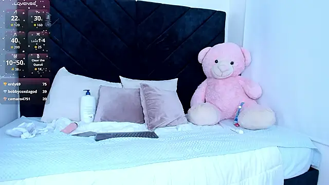 shelseanova - Shelseanova's free webcam - UK Sex Cams