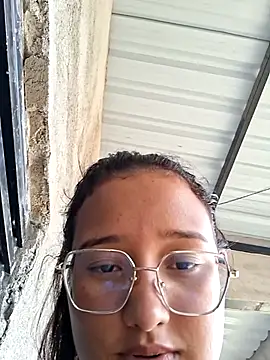 young_dairy01 - Young_dairy01's free webcam - UK Sex Cams