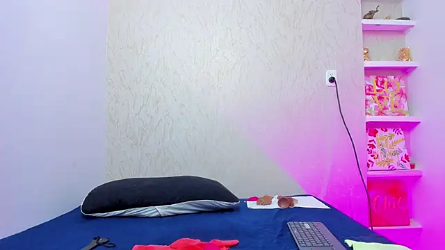 matureluciana - Matureluciana's free webcam - UK Sex Cams