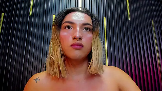 TomLondon_ live sex cam