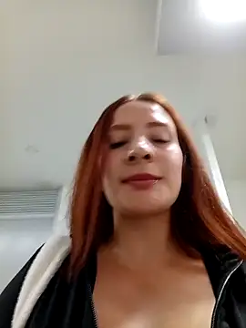 Mery_Moon123 from StripChat is Freechat